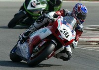 Doblete de Gregorio Lavilla en Brands Hatch