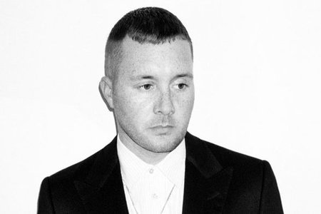 Kim Jones contratado como director creativo de la línea masculina de Louis Vuitton