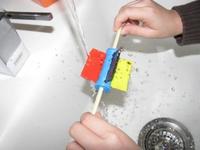 Manualidades divertidas: una rueda hidraúlica