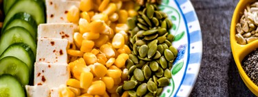 Si eres vegano y quieres ganar músculo, estos son los 13 alimentos que no pueden faltar en tu mesa