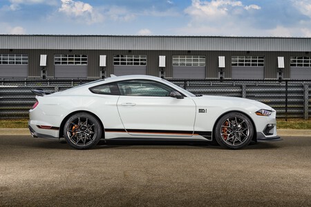 Ford Mustang Mach 1 Fighter Jet Edition 2022