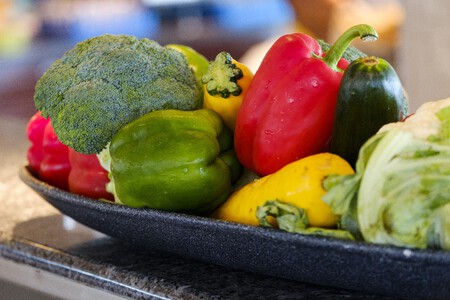 Además de los cítricos, estos son los alimentos que pueden sumar vitamina C a tus platos