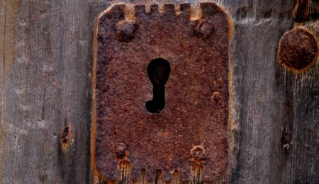 ¿Qué hacer si nos dejamos las llaves dentro de casa?