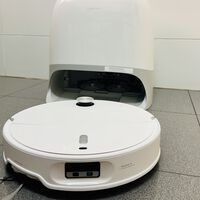 Adiós a la escoba: este robot aspirador con base de autovaciado cuesta ahora 300 euros 