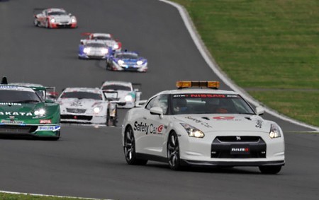 La V8 Supercars estrenará Safety Car... nipón