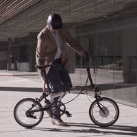 Este kit para convertir tu bicicleta en una ebike cuesta menos de 500 euros y cuenta con una rueda completa con motor incorporado