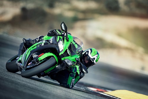 Todos los detalles, fotos y vídeos de la Kawasaki ZX-10R 2016. Más Ninja que nunca
