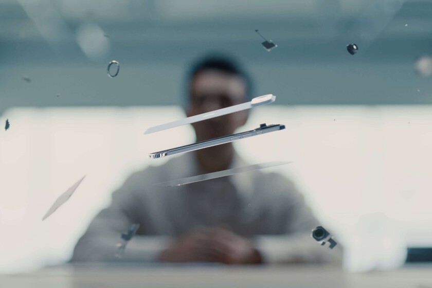 Alguien que conoce Apple desde dentro mejor que nadie está vaciando su equipo de diseño. Frenar la sangría cuesta "media millonada"