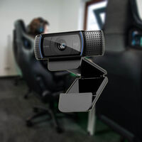 La cámara para stream mejor valorada en Amazon es de Logitech y tiene 4,7 estrellas con más de 2.300 comentarios