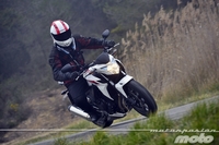 Motorpasión a dos ruedas: probamos la Honda CBR500F y la "rompedora" MV Agusta de Justin Bieber