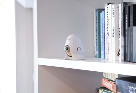 Este monitor vigilabebés hace uso de la Inteligencia Artificial para controlar al bebé mientras duerme