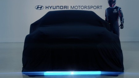 Este misterioso Hyundai anuncia la entrada de la marca en las carreras de coches eléctricos