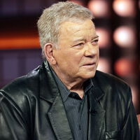 En 1955, William Shatner (95 años) invirtió en uranio los 500 dólares que tenía ahorrados. El primer ministro de Canadá se los hizo desaparecer en una noche