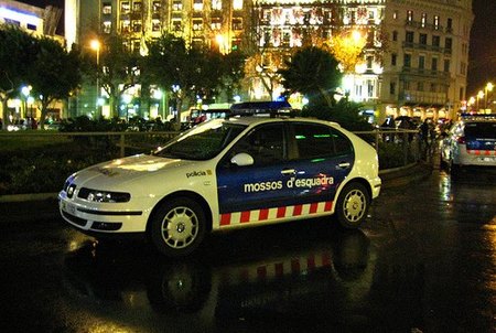 Retener material de la empresa para presionar el cobro es delito penal