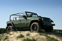 Jeep J8 presentado en el Euro Camp Jeep 2008