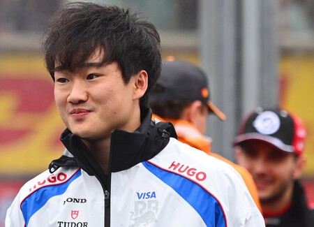 Tsunoda China F1 2025