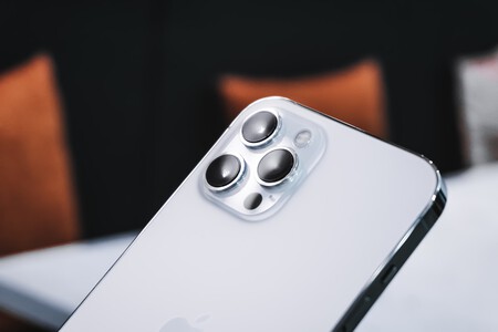 Todas las novedades de iOS 15.2 beta 3: Cambios en el modo Macro, etiquetas en Recordatorios, búsquedas en Apple Music y más