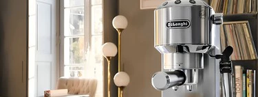 Carrefour liquida la cafetera espresso De'Longhi más elegante, para los mejores cappuccinos en casa