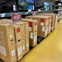 Carrefour liquida este fin de semana una tele QLED con Google TV ideal para dormitorios pequeños por menos de 150 euros 