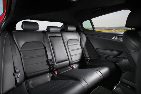 Kia Stinger Gt Awd 70