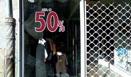¡No descontroles los gastos en rebajas!