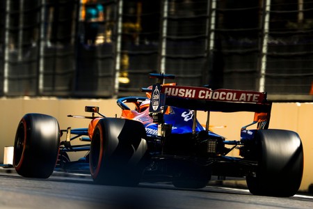 Carlos Sainz Mclaren Baku Formula1 2019