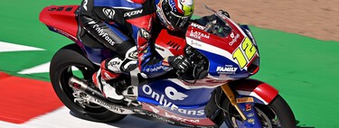 Filip Salac gana su primera carrera de Moto2 aprovechando una pifia histórica de Manu González en Silverstone 
