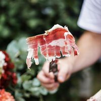 Carrefour reta a El Corte Inglés rebajando la paleta ibérica de 4,5 kg que querrás este 19 de marzo por el Día del Padre 