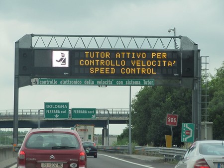 Italia se ha quedado sin radares de velocidad por una rocambolesca historia de patentes
