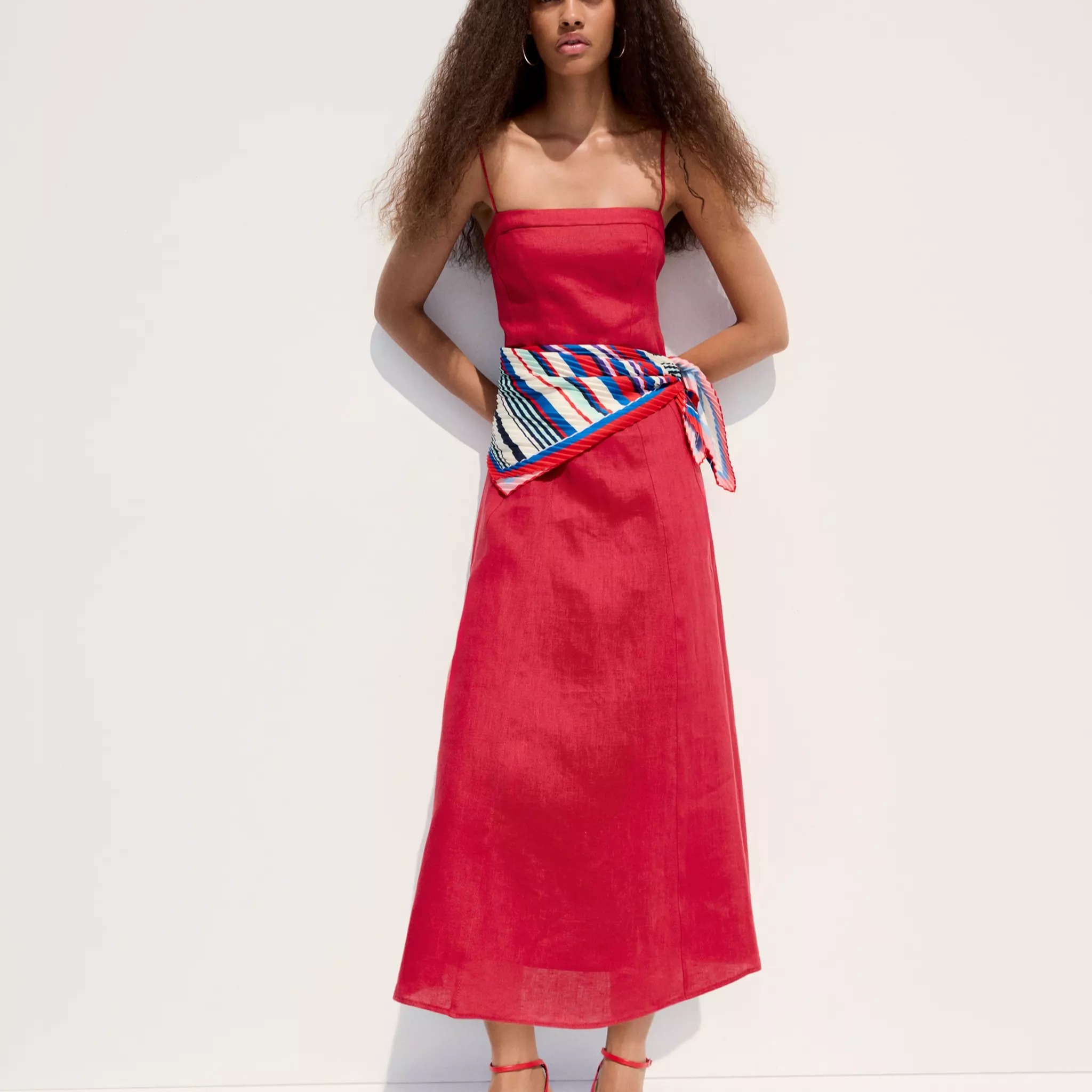 Vestido rojo de lino