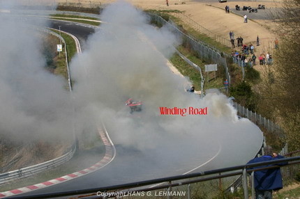 Audi R8 V10 ardiendo