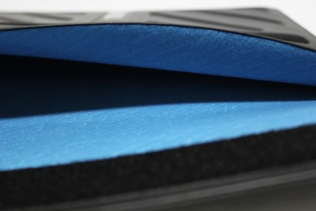 funda Thule interior azul