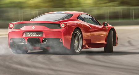 Si pediste un Ferrari 458 Speciale: "Paga más opcionales o pierde la reserva"