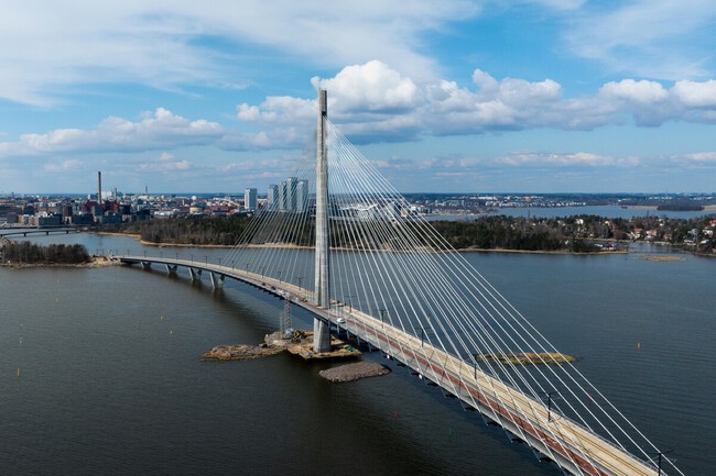 Puente Helsinki