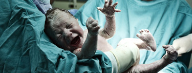 ¿Cómo puede un bebé tener tres padres?