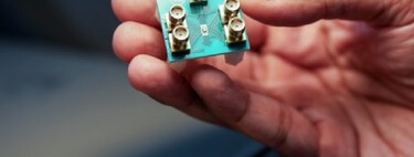 Cérebro de micro-ondas: cientistas criam chips mentais que se comunicam com IA 