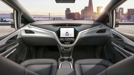 Este es el coche autónomo sin pedales ni volante que General Motors quiere desplegar el año que viene