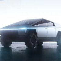 Elon Musk confirma que una Tesla Cybertruck compacta podría llegar en el futuro