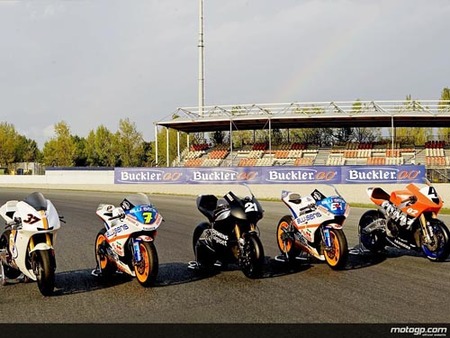 moto2_bikes.jpg
