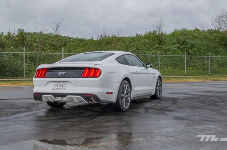 Ford Mustang Gt 13
