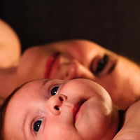 Querida mamá reciente: no olvides que tú también acabas de nacer