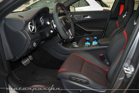 Mercedes-Benz GLA 45 AMG