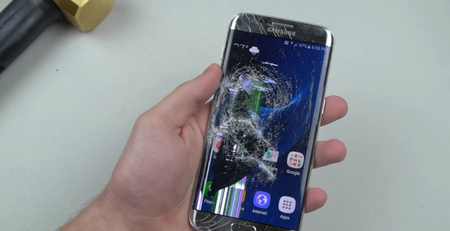 Motorola patenta una tecnología para móviles con pantallas autorreparables
