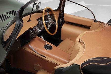 Jaguar XKSS Interior
