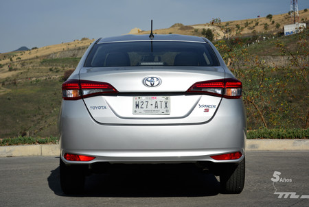 Toyota Yaris Sedan 2018 4