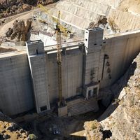 Marruecos está levantando una infraestructura contra su gran enemigo. El plan: que todo el país esté conectado 