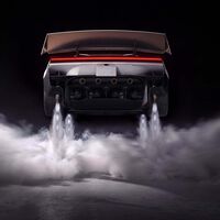 Elon Musk presenta el coche más loco de la historia: el Tesla Roadster acelera más rápido que un caza y vuela, literalmente