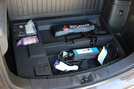 Mitsubishi Outlander Phev 340