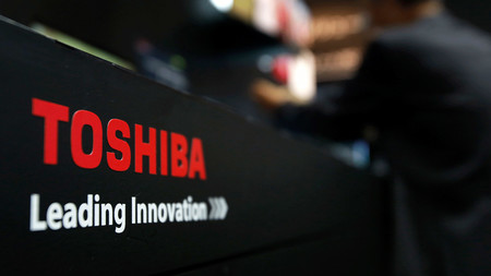 Apple quiere parte del negocio de memorias de Toshiba para abastecer al iPhone