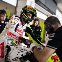 Marco Bezzecchi podría ser la pieza clave para que el equipo de Valentino Rossi en MotoGP deje Ducati por Yamaha 
